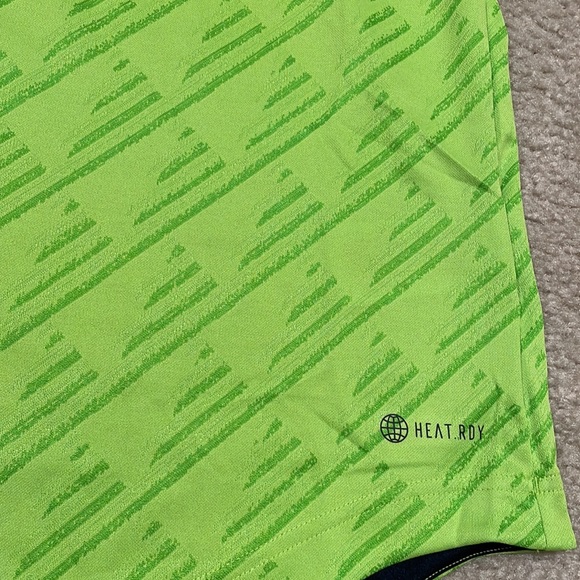 Men's Authentic adidas Ronaldo Manchester United Third Jersey 22/23 size L NWT - Picture 5 of 9